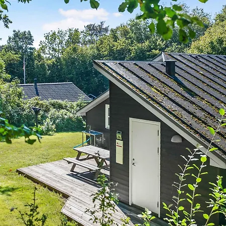 Casa vacanze Summer House In Beautiful Nature In Brunshuse *