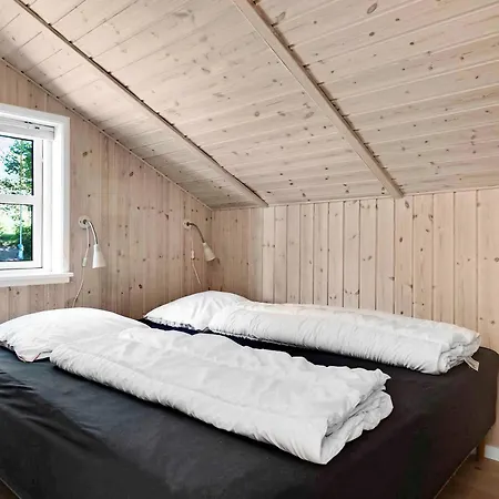 Summer House In Beautiful Nature In Brunshuse Casa vacanze Hårby