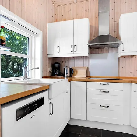 Summer House In Beautiful Nature In Brunshuse Harby