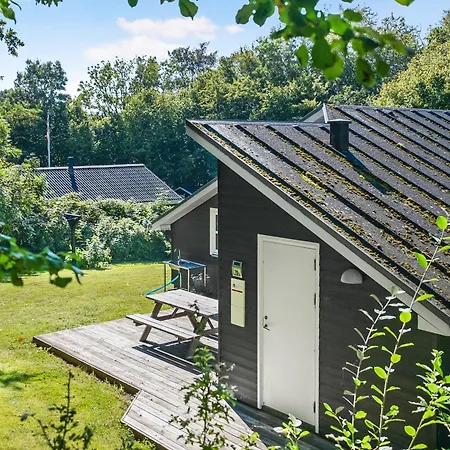 Summer House In Beautiful Nature In Brunshuse Harby